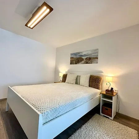 New Lunarglow 3-room With Free Parking Apartmán Lublaň