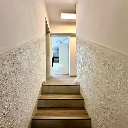 Apartmán New Lunarglow 3-room With Free Parking *