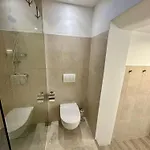 New Lunarglow 3-room With Free Parking Apartamento
