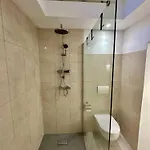New Lunarglow 3-room With Free Parking Liubliana