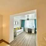 Apartamento New Lunarglow 3-room With Free Parking *