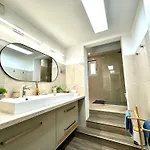 New Lunarglow 3-room With Free Parking Apartamento Liubliana