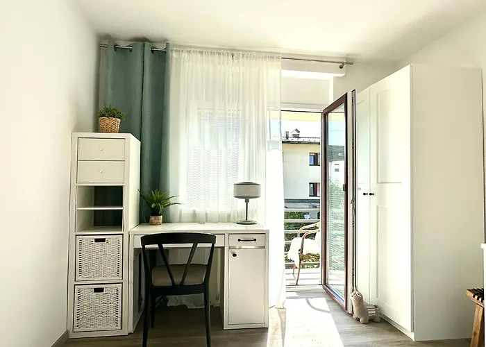 New Lunarglow 3-room With Free Parking Ljubljana