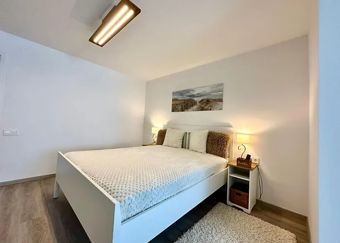New Lunarglow 3-room With Free Parking Apartamento Liubliana