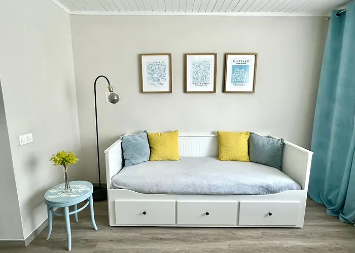 Apartmán New Lunarglow 3-room With Free Parking