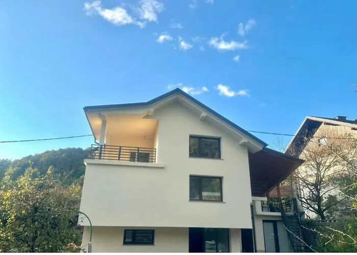 New Lunarglow 3-room With Free Parking * Lublaň